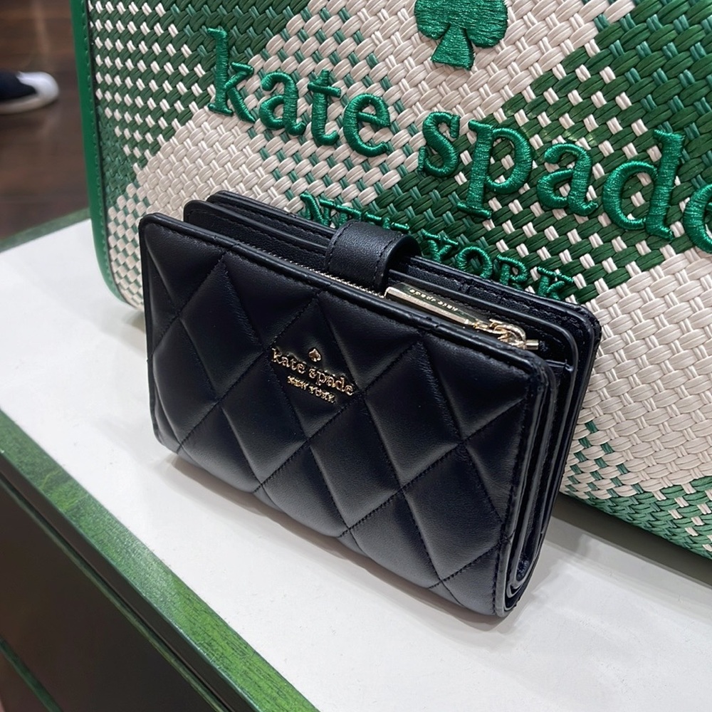 Kate Spade Carey Medium Compartment Bifold Wallet 
COLOR: Black
NWT